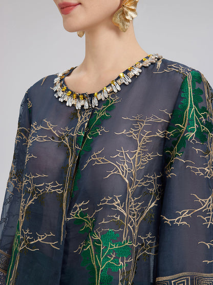 İpek Nakışlı Dantel Kenarlı Gömlek