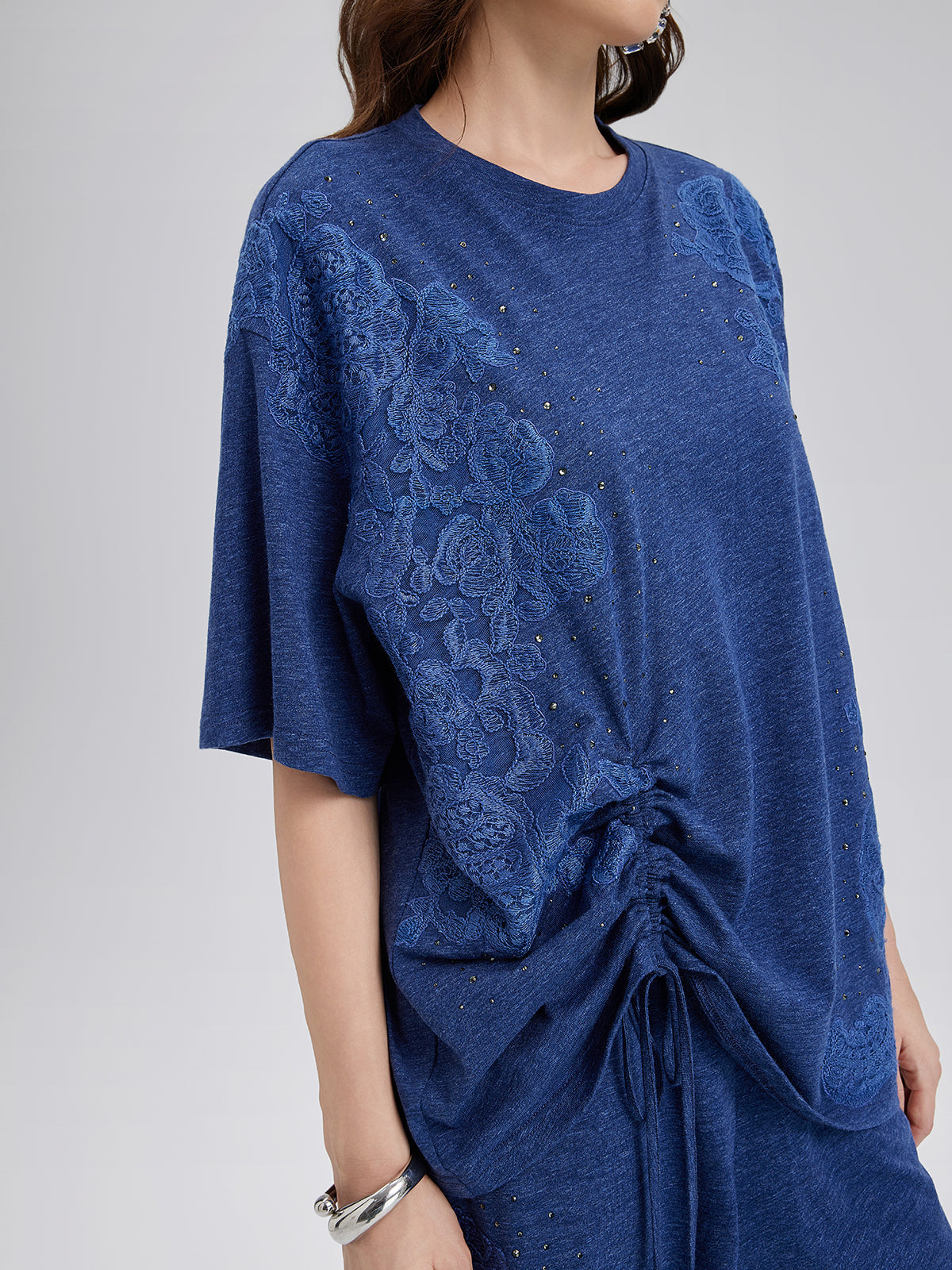 El İşi Dantel Aplike Triko Büzgülü Bluz