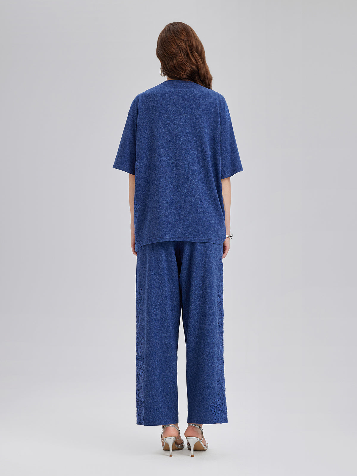 El İşi Dantel Aplike Triko Büzgülü Bluz