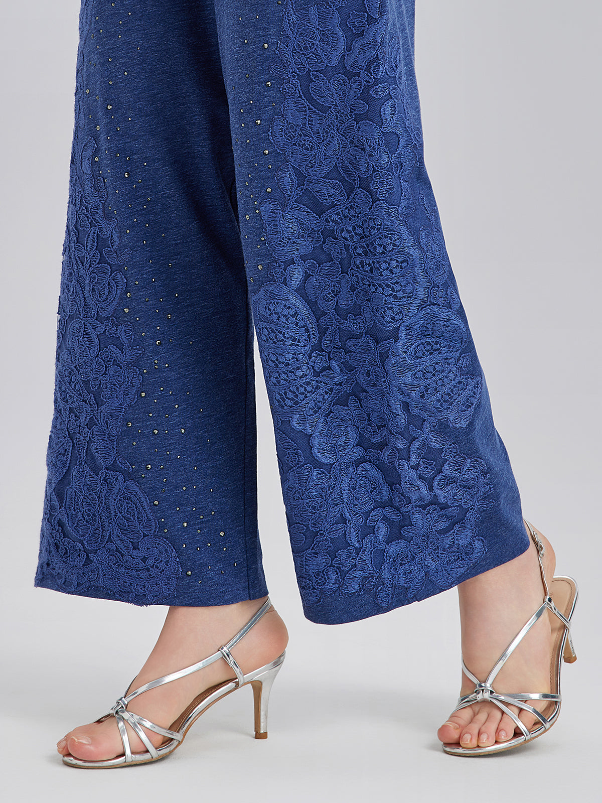 El İşi Dantel Aplike Triko Pantolon