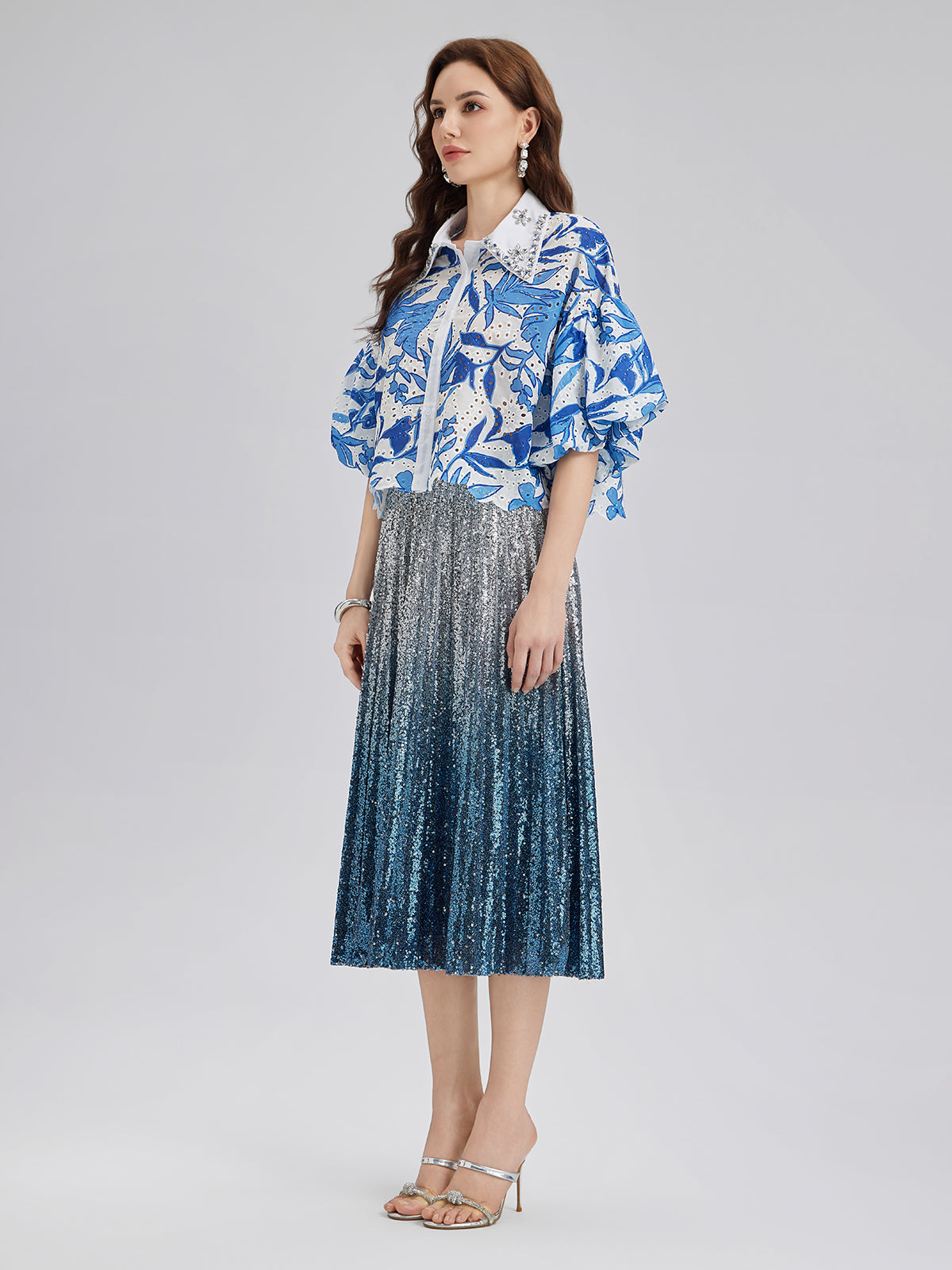 El İşlemeli Taşlı Çiçekli Bluz