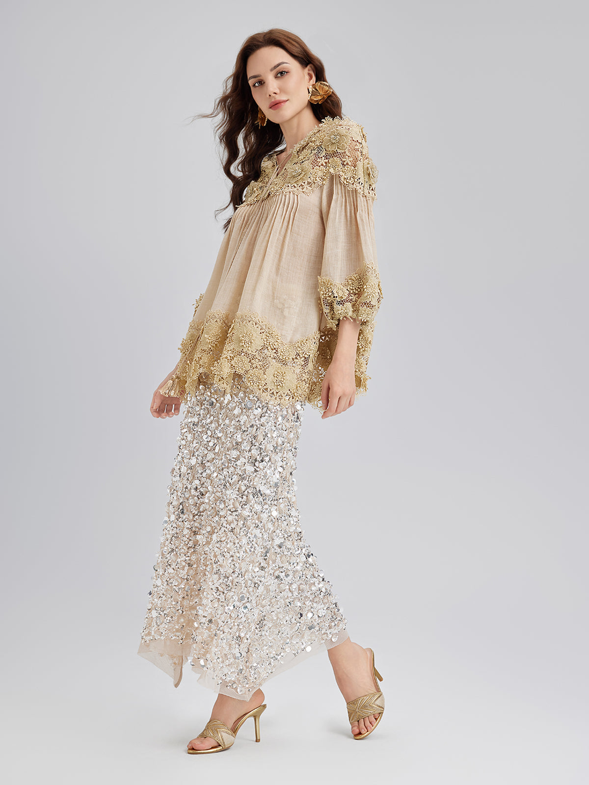 Liyosel Parçalı Pileli Çiçekli Dantel Bluz