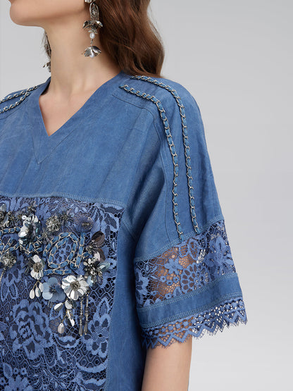 El İşlemeli Boncuklu Dantel Parçalı V Yaka Bluz