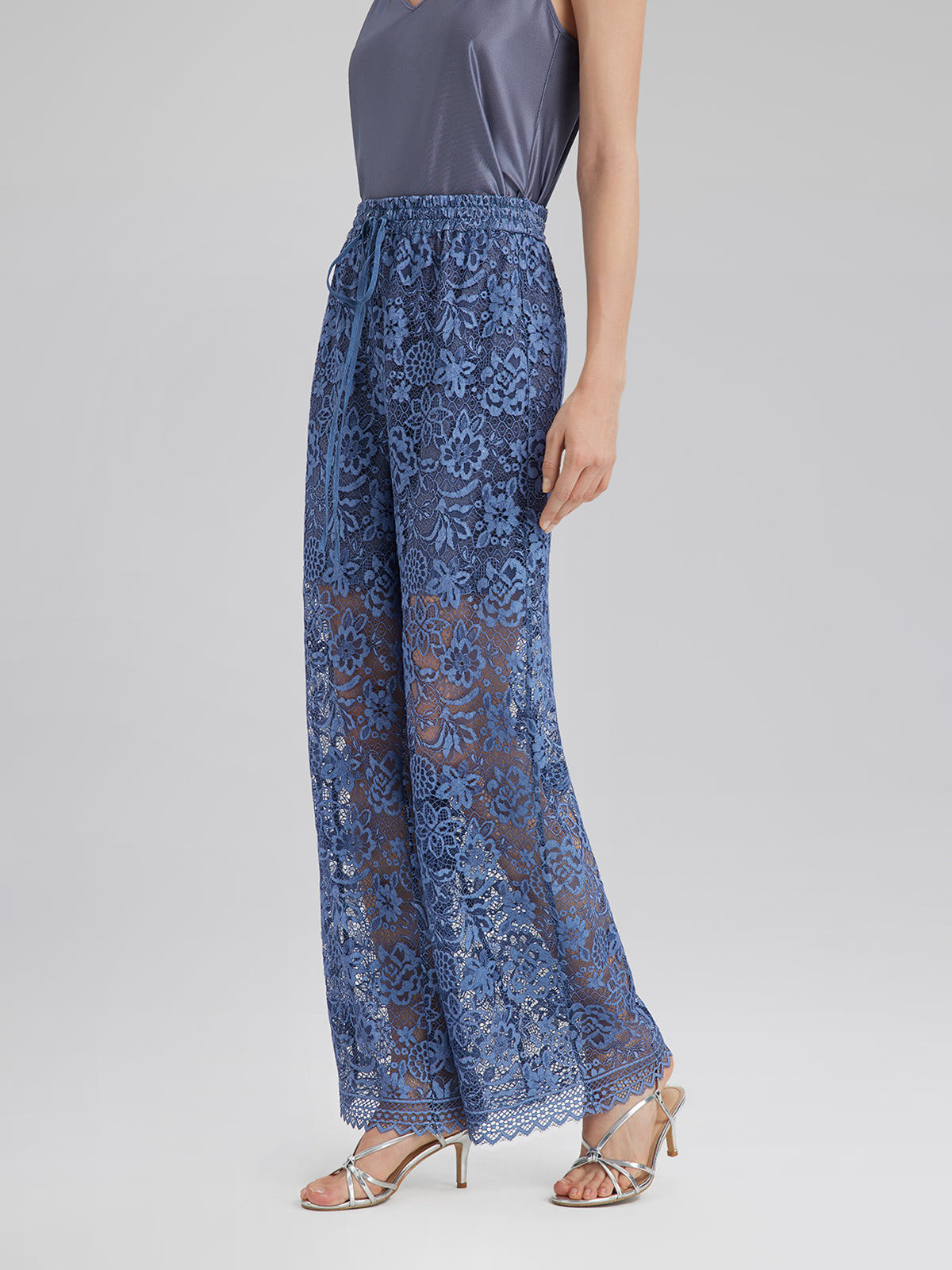 Kum Yıkamalı Dantelli Beli Lastikli Pantolon