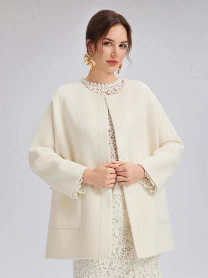 Yoğun Nakışlı Dantel İncili Bluz