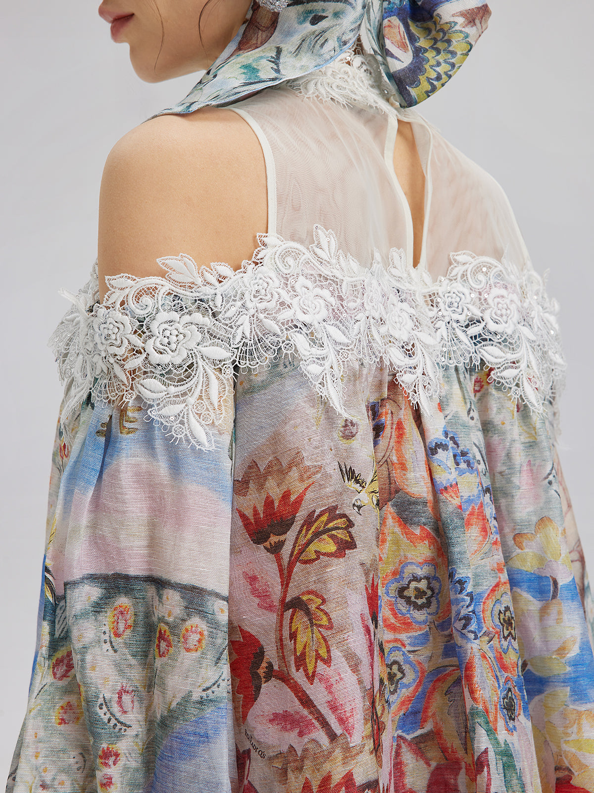 Yağlı Boya Desenli İpek-Keten File Bluz