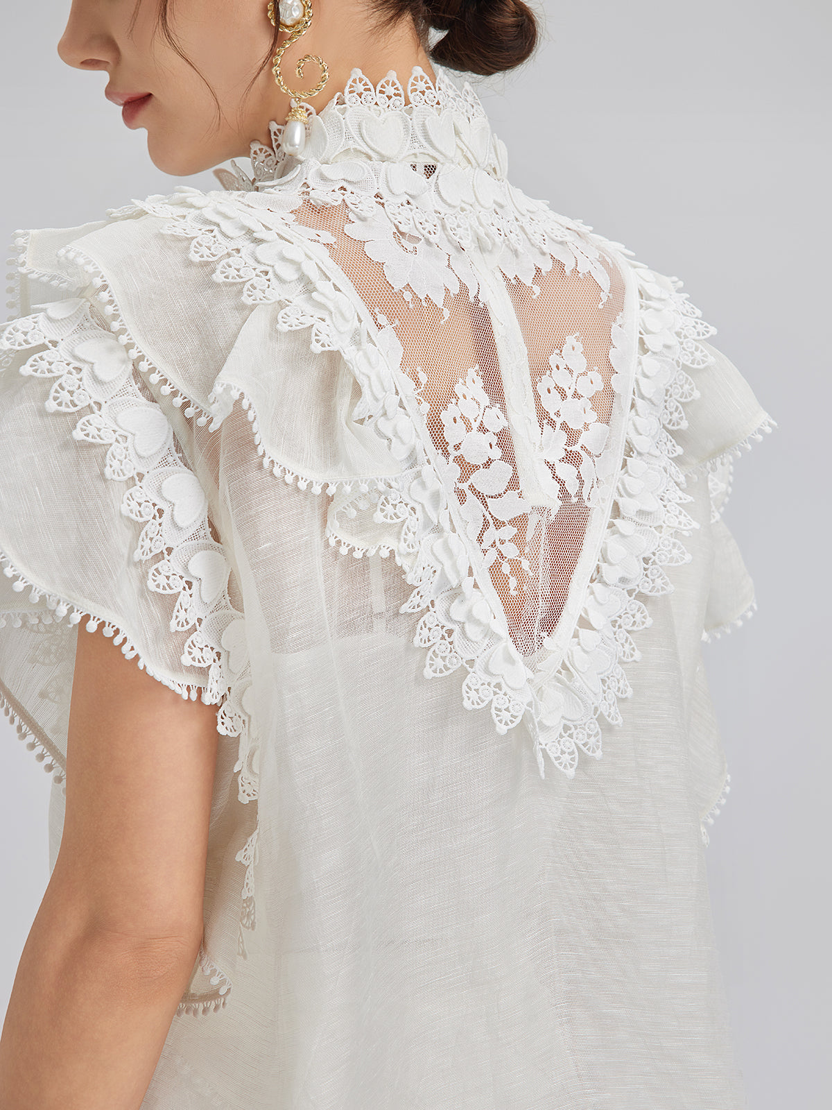 Fırfırlı Dantel Kenarlı İpek-Keten Bluz