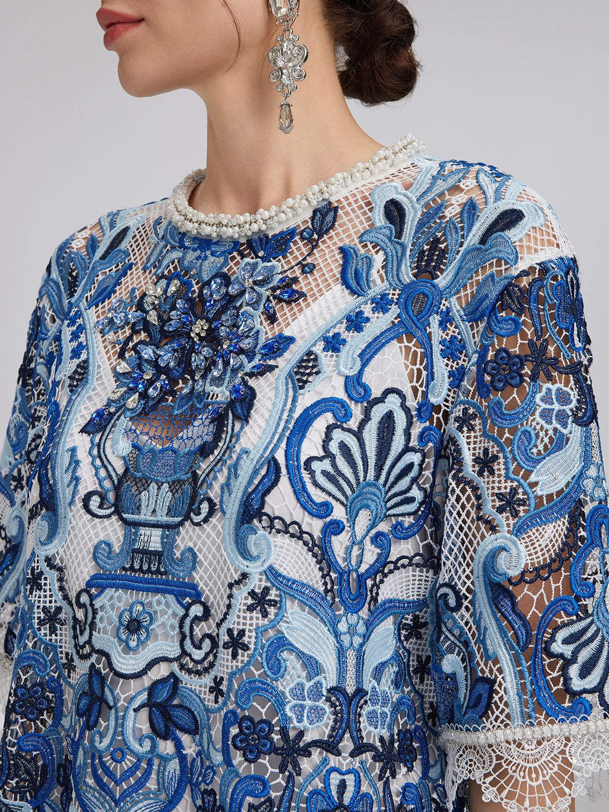 Güpür Dantel El İşlemesi Taşlı Kazak