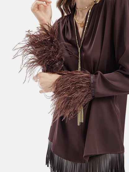 Devekuşu Tüyü Manşetli İpek Gömlek