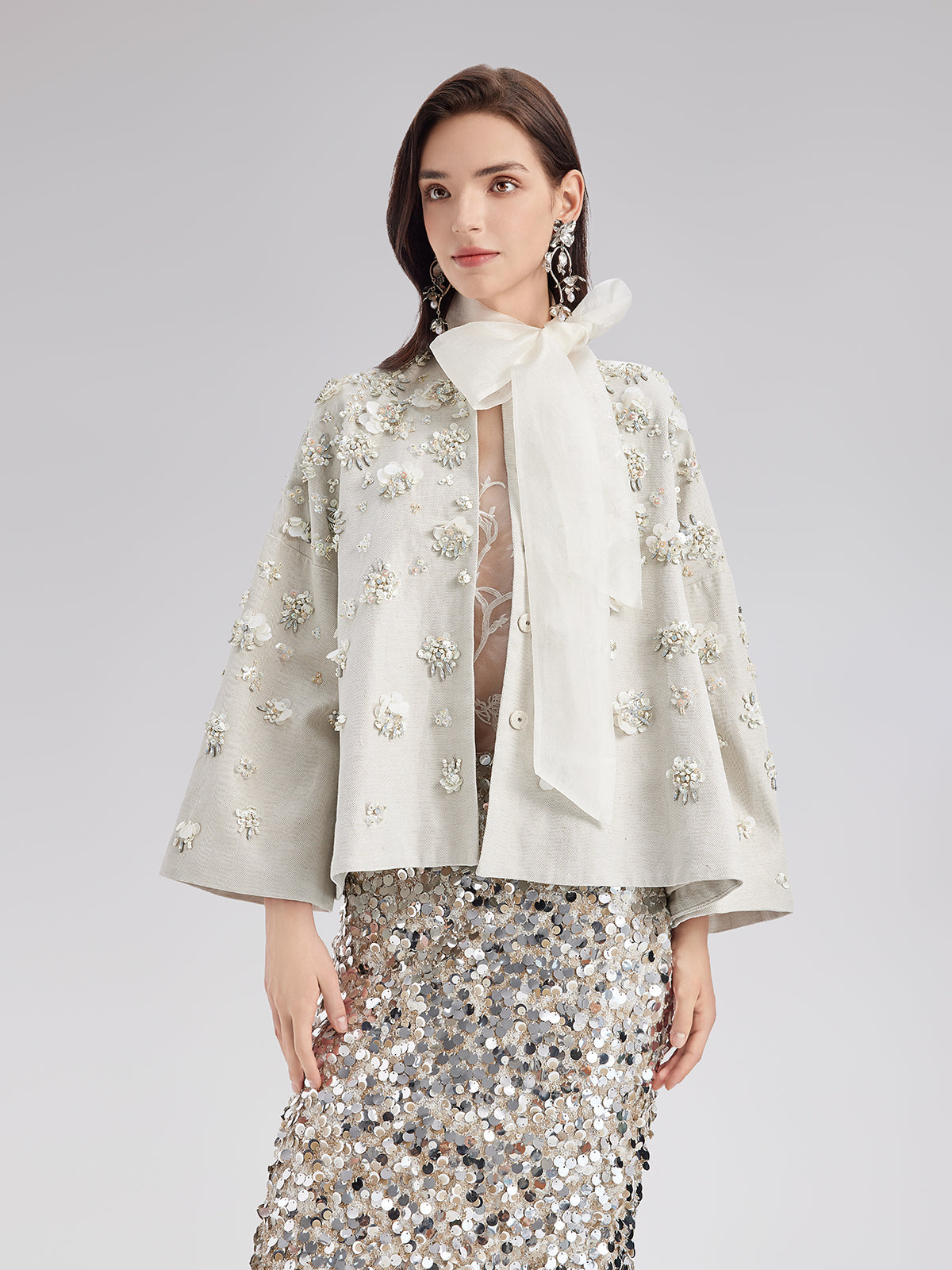 El İşlemesi Keten Pelerin Kaban