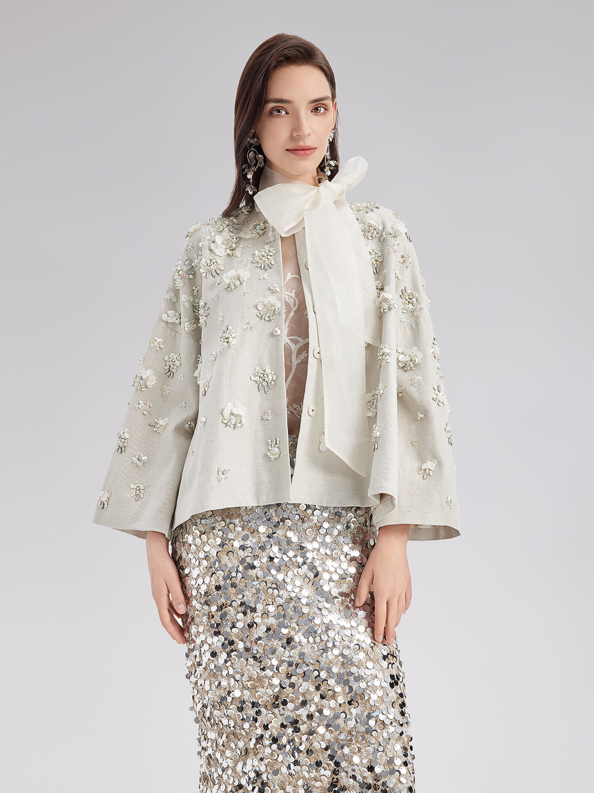 El İşlemesi Keten Pelerin Kaban