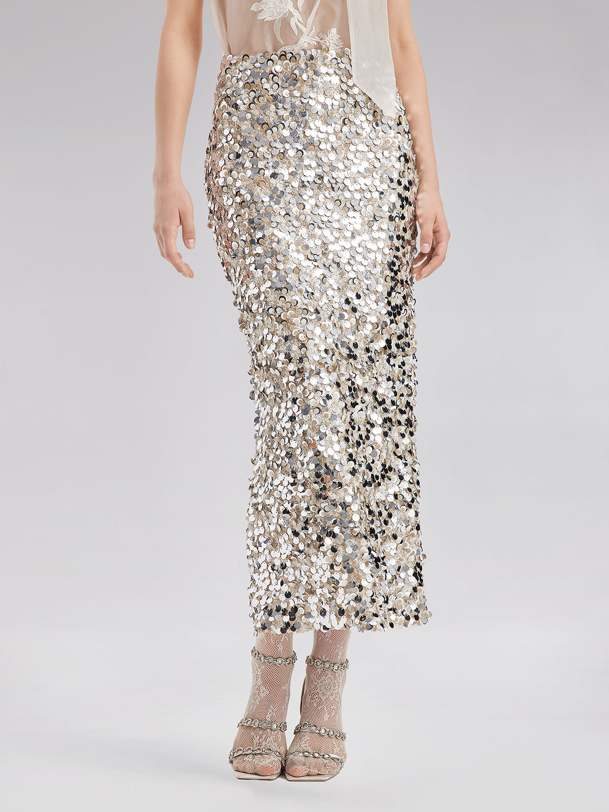 Pullu İşlemeli Esnek Etek