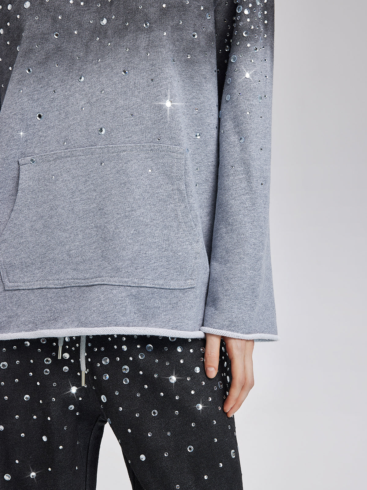 Renk Geçişli Yıldızlı Boncuklu Kapüşonlu Üst