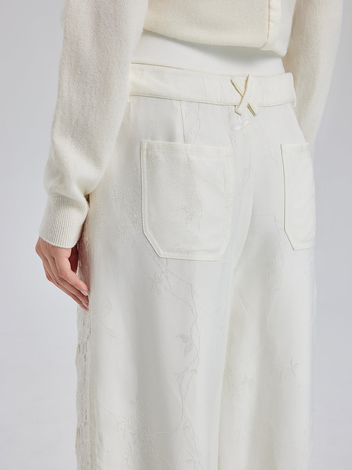 Fransız Dantel Parçalı Jakar Saten Pantolon