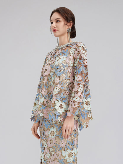 Özel Güpür Dantel Çiçekli Bluz