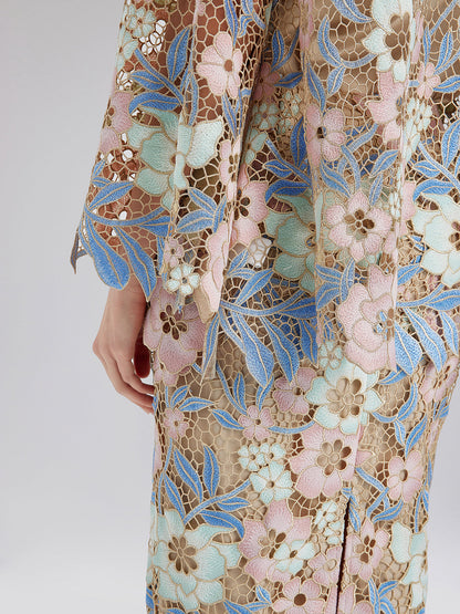 Özel Güpür Dantel Çiçekli Bluz