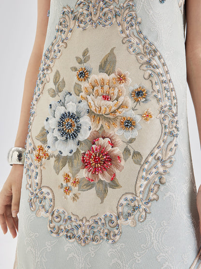 El İşlemesi Boncuklu Çiçekli Askılı Elbise