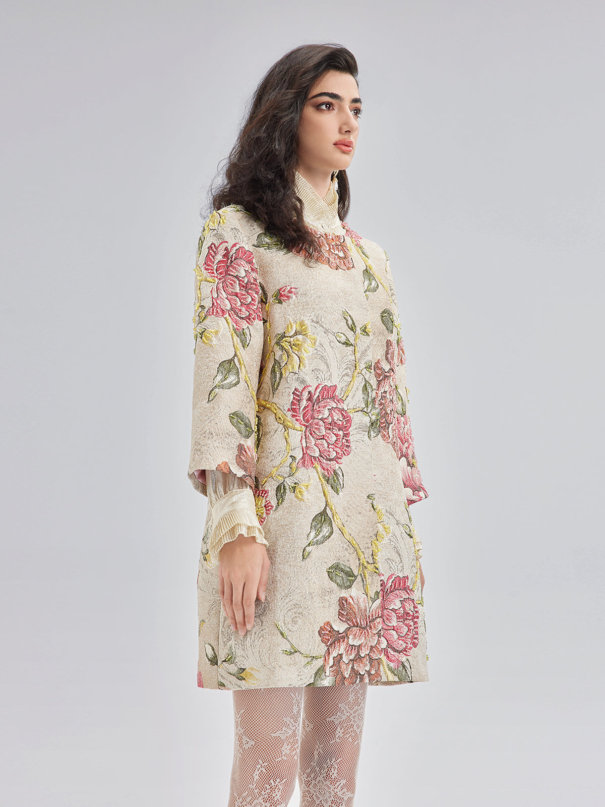 El İşlemesi Boncuklu Çiçekli Ceket