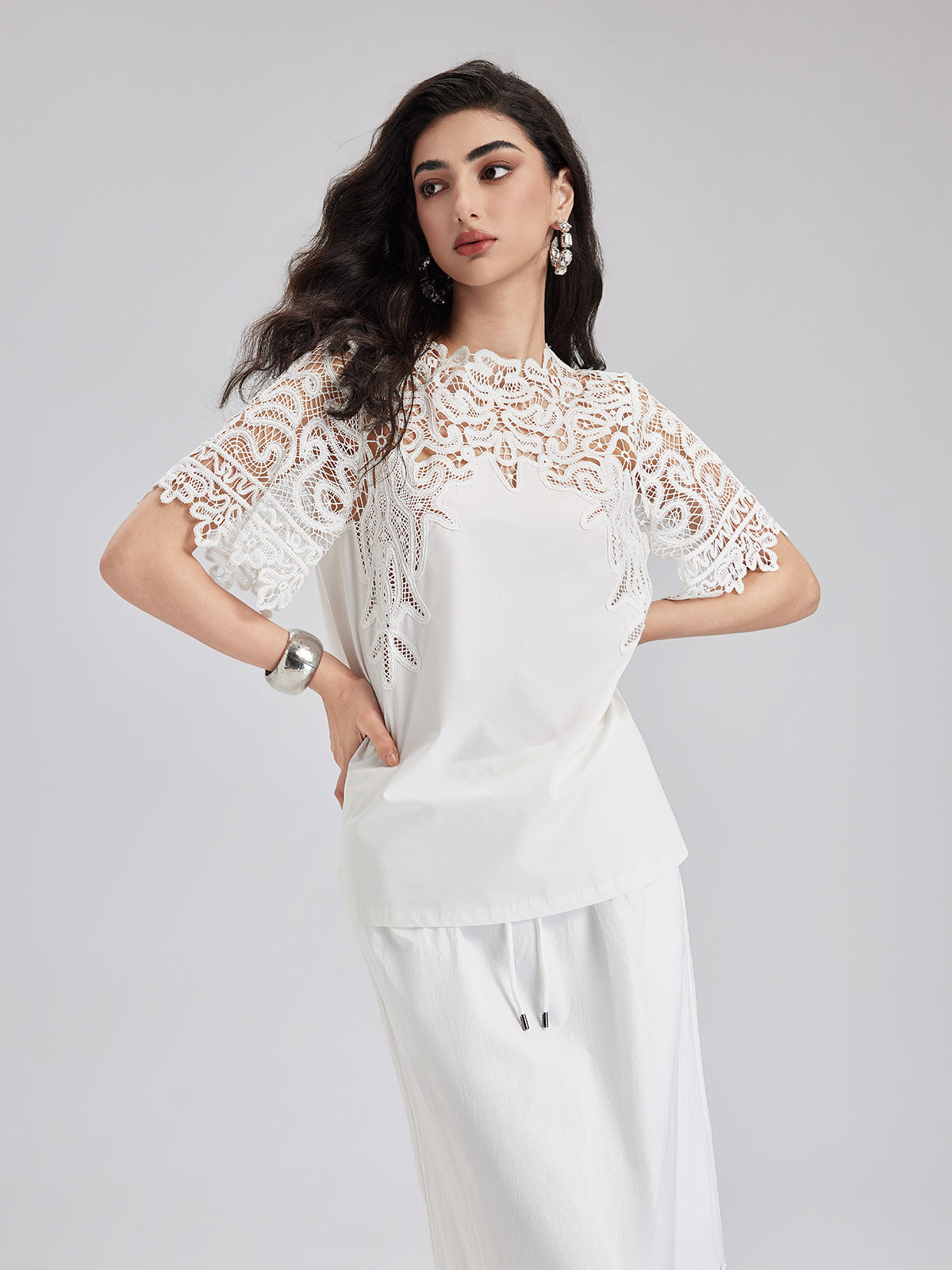 Fransız Özel 3 Boyutlu Dantel Parçalı Bluz