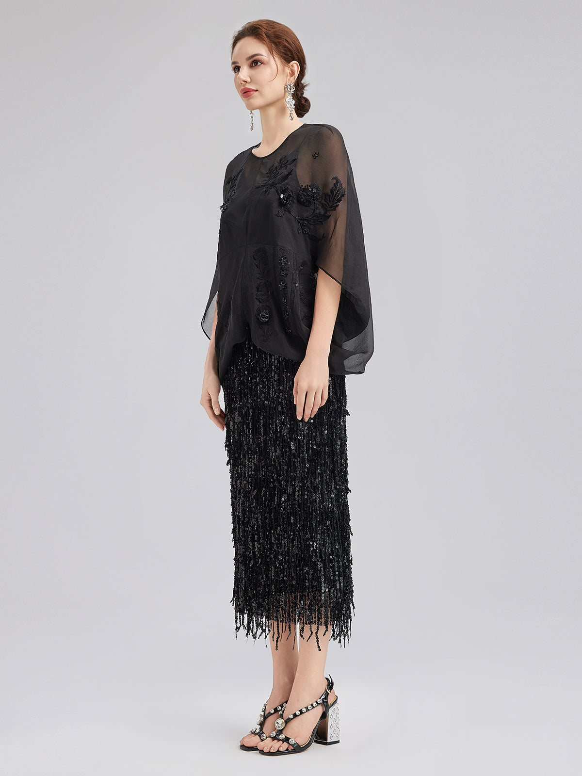 Lüks Şeffaf İpek Nakışlı Bluz