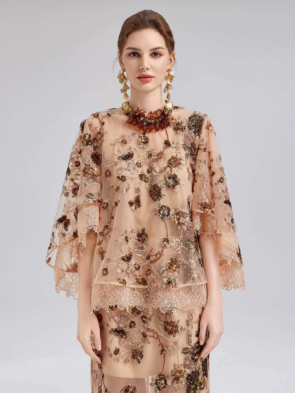 Lüks Nakışlı Pullu Uzun Kollu Bluz