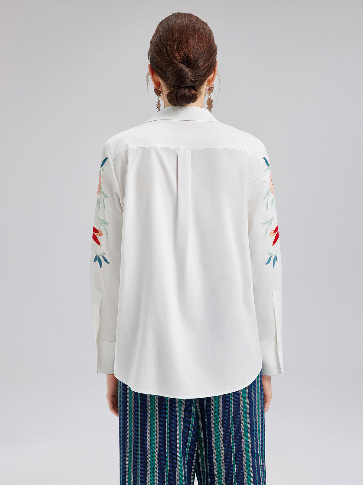 Pamuklu Nakışlı Çiçekli Gömlek