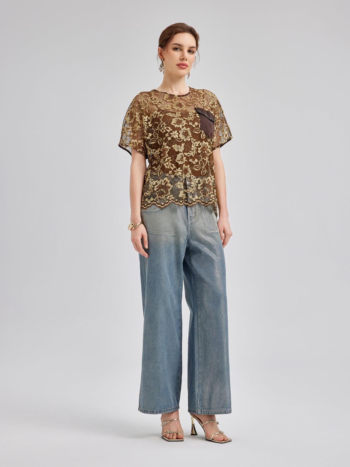 Altın Dantel Boncuklu Cepli Tişört