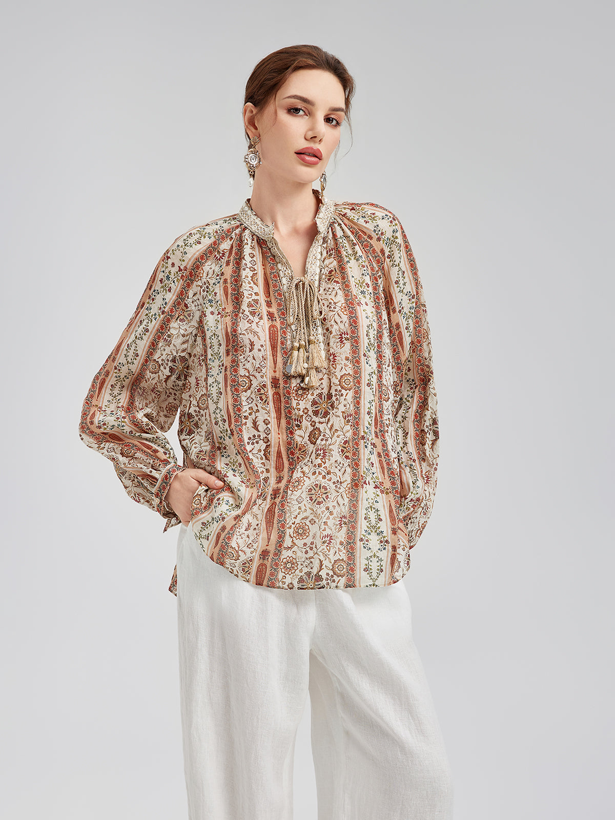 Nefes Alan Etnik Desenli Keten Görünümlü Gömlek