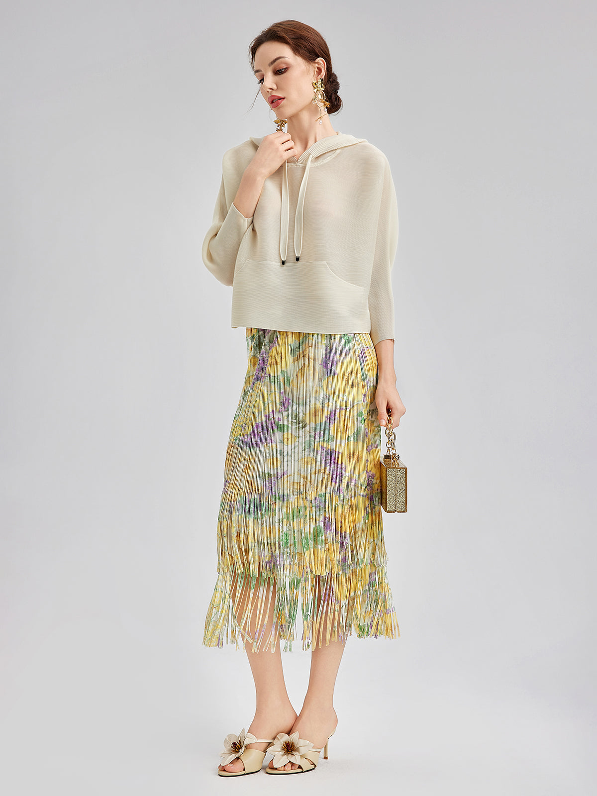 Şık Çiçekli Pileli Püsküllü Etek