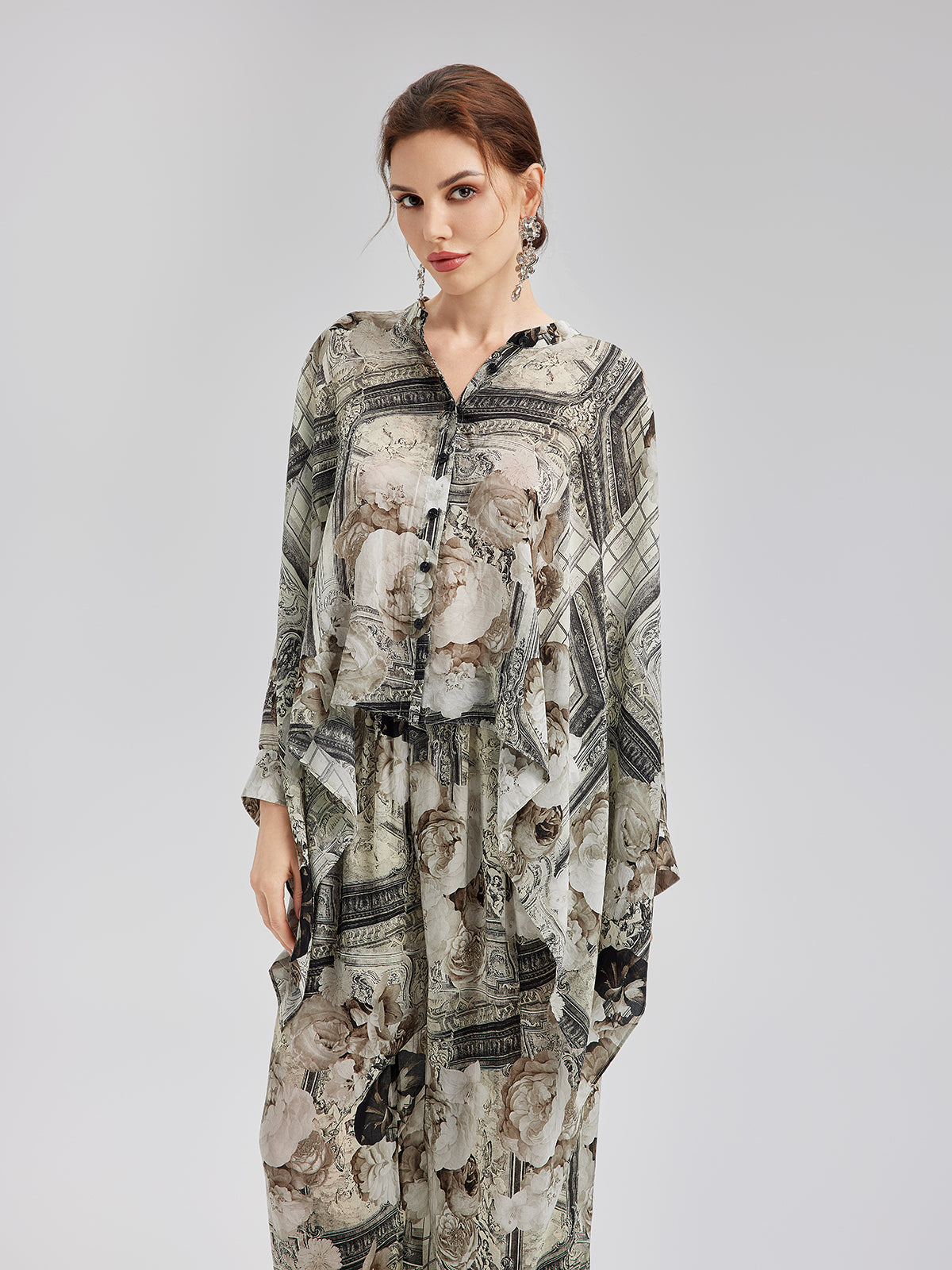 Barok Desenli İpeksi Tatil Gömleği