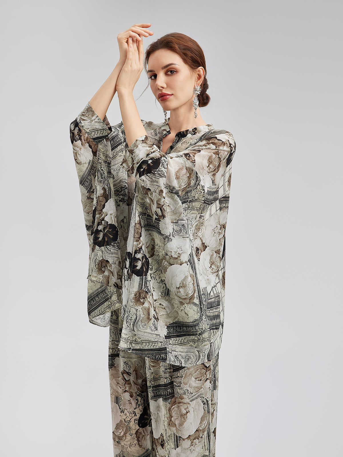 Barok Desenli İpeksi Tatil Gömleği