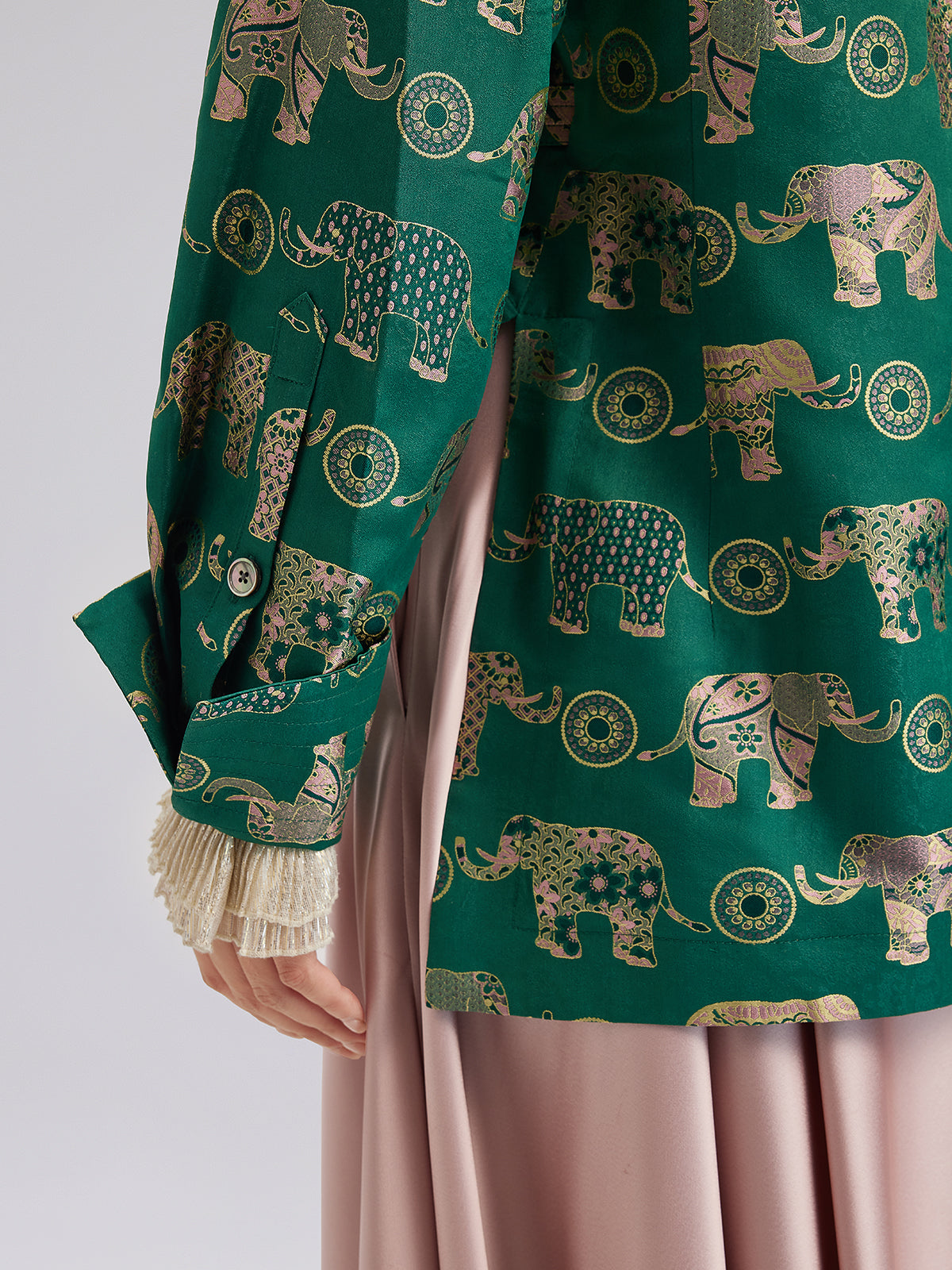 Zarif Kruvaze Yaka Ceket