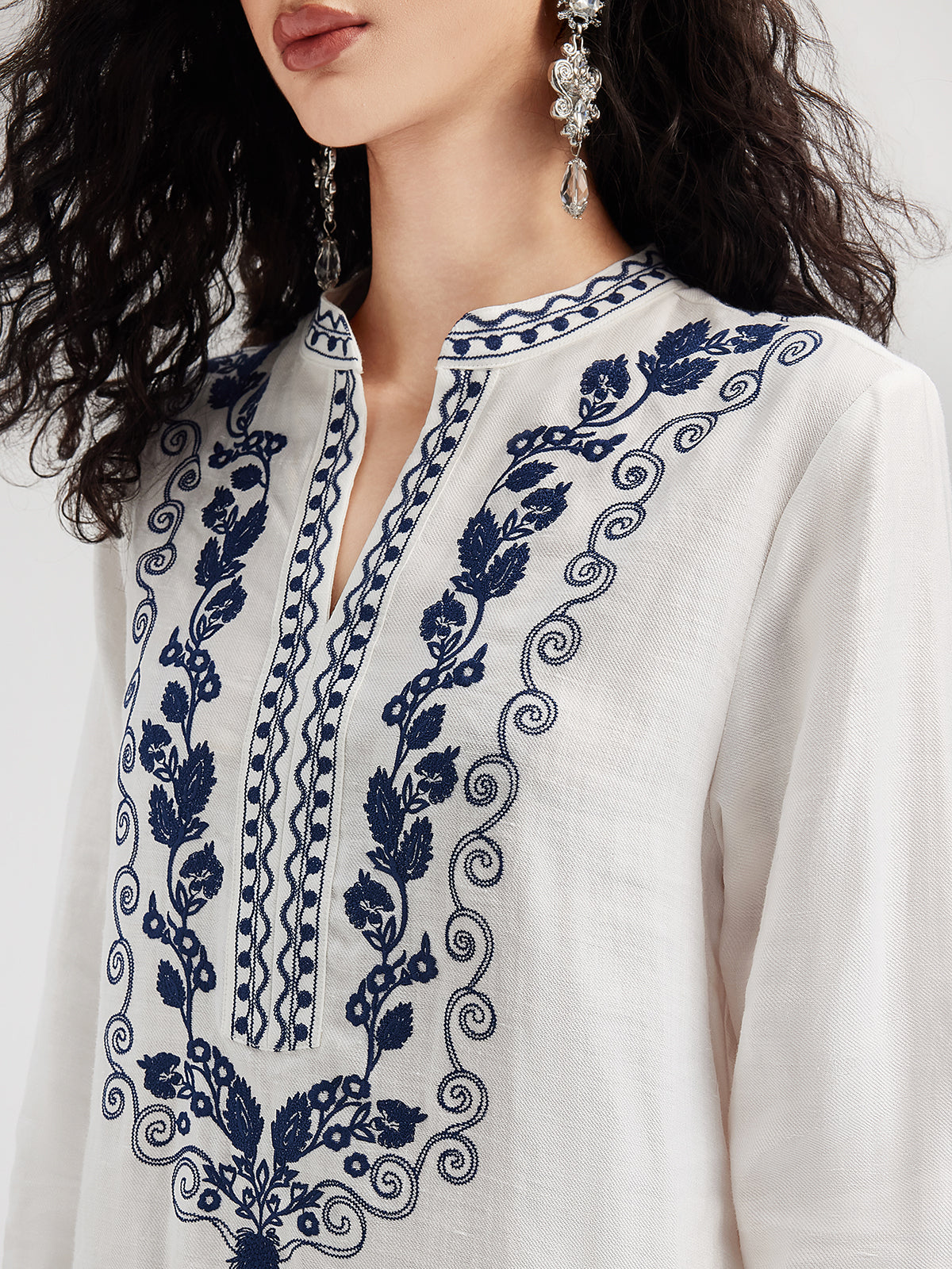 Fransız Keten Görünümlü Blok Renkli Nakışlı Elbise