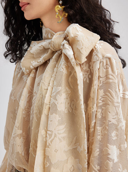 İpek Yakma Kadife Bağlamalı Yaka Bluz