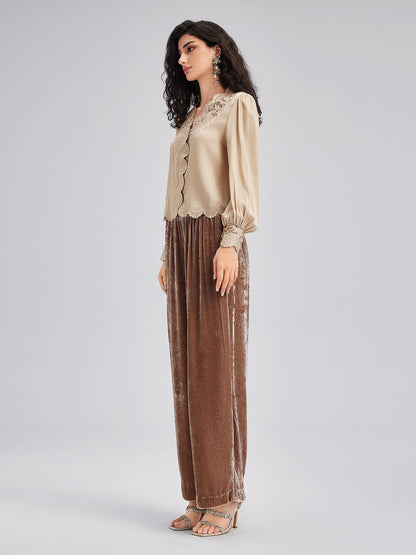 İpek Yoğun Nakışlı Dantel Bluz