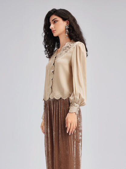 İpek Yoğun Nakışlı Dantel Bluz