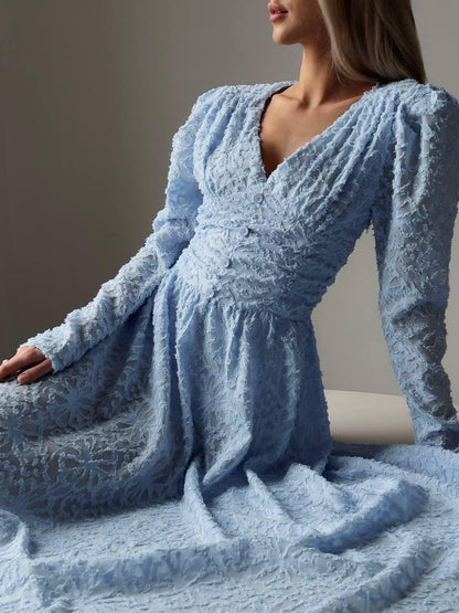 Blush Elegance Dokulu Mavi Midi Elbise