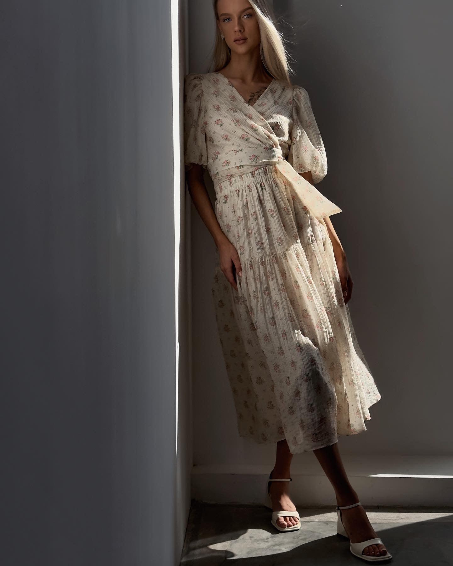 Çiçek Fısıltısı Kruvaze Takım