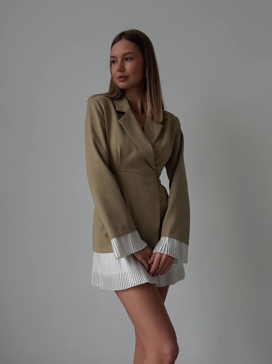 Pile Etekli Zarif Blazer Elbise