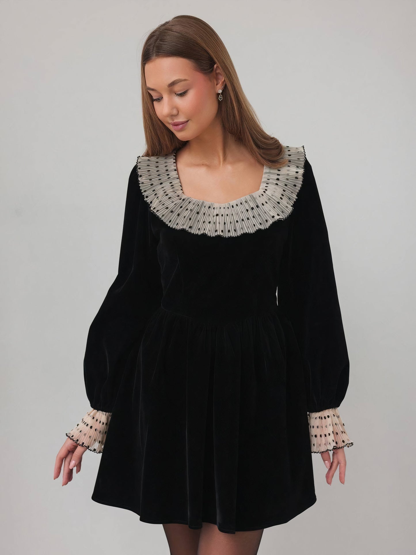 Eterik Zarafet Elbisesi