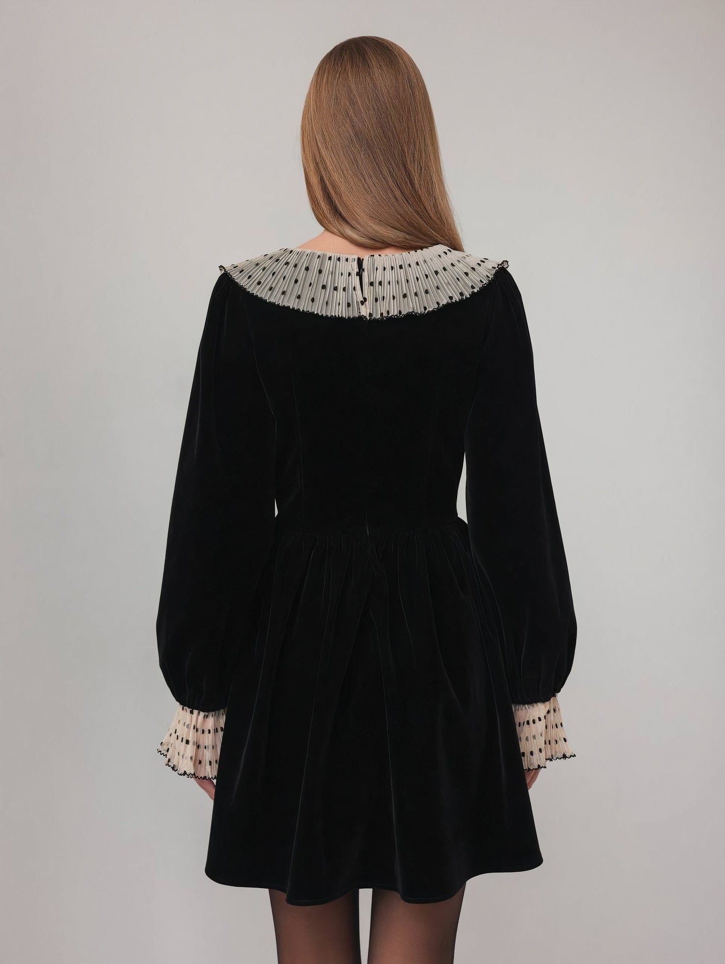 Eterik Zarafet Elbisesi