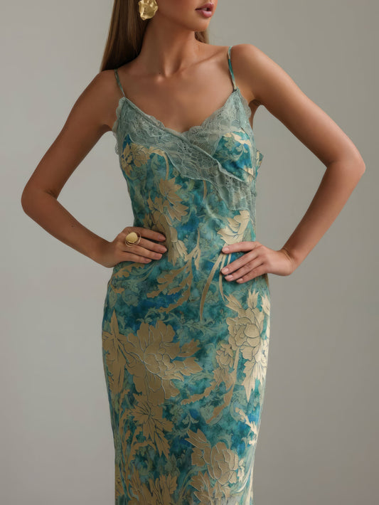 Yeşil Tonlu Dantel Şerit Detaylı Elbise