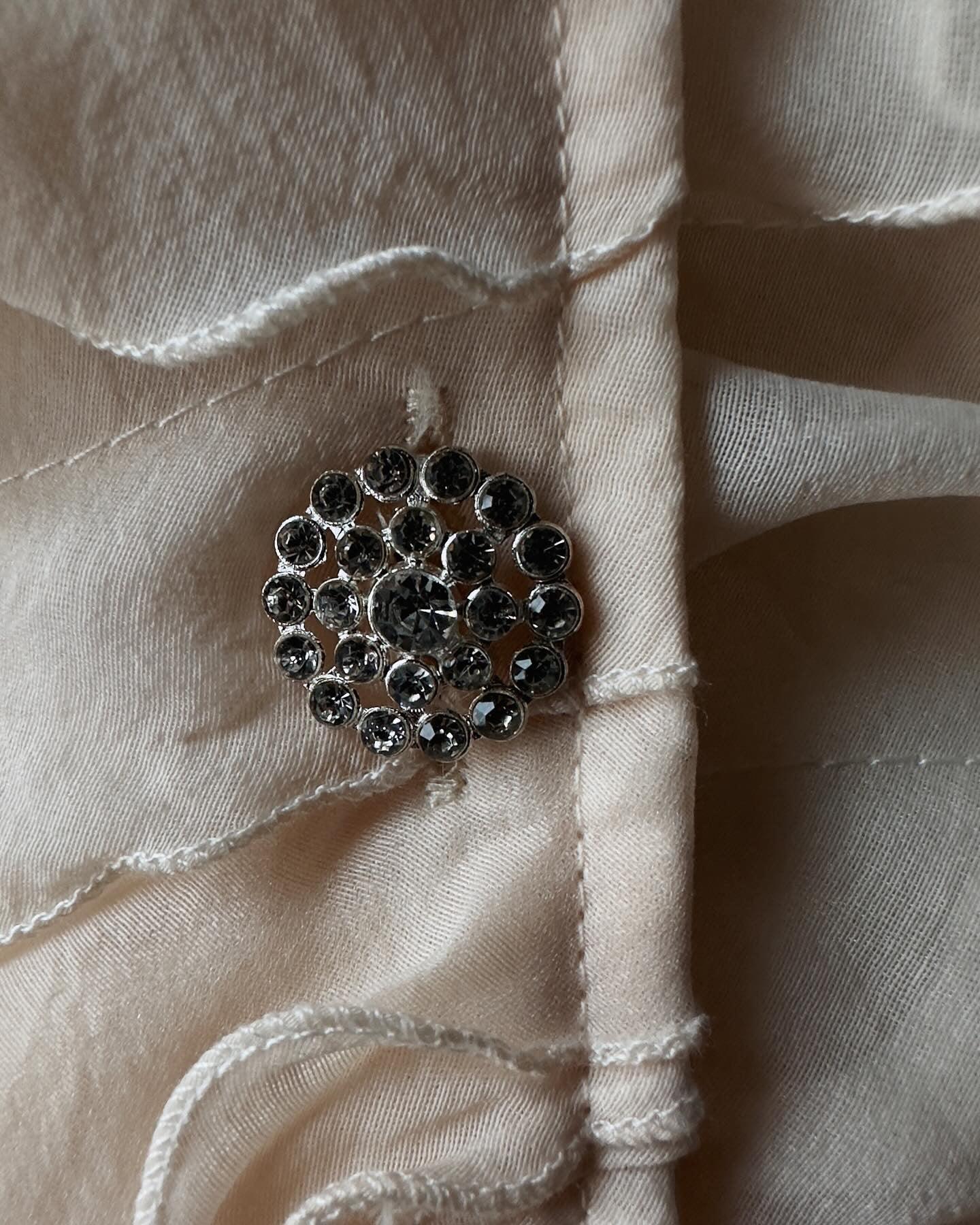 Zarif Büzgülü Ceket