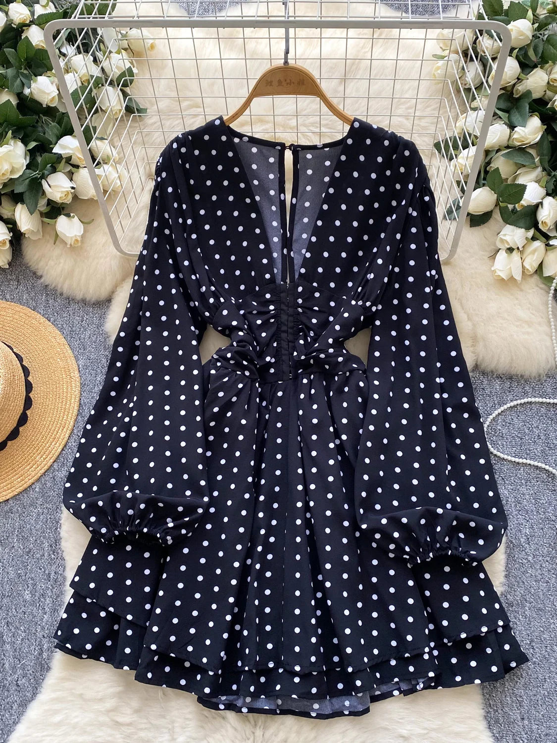 Polka Dot Lantern Sleeve Slim Dress