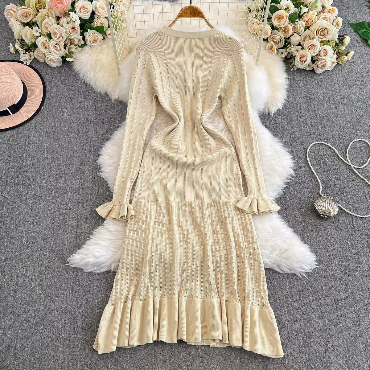 Buttoned V-Neck Knit Mermaid Maxi Dress