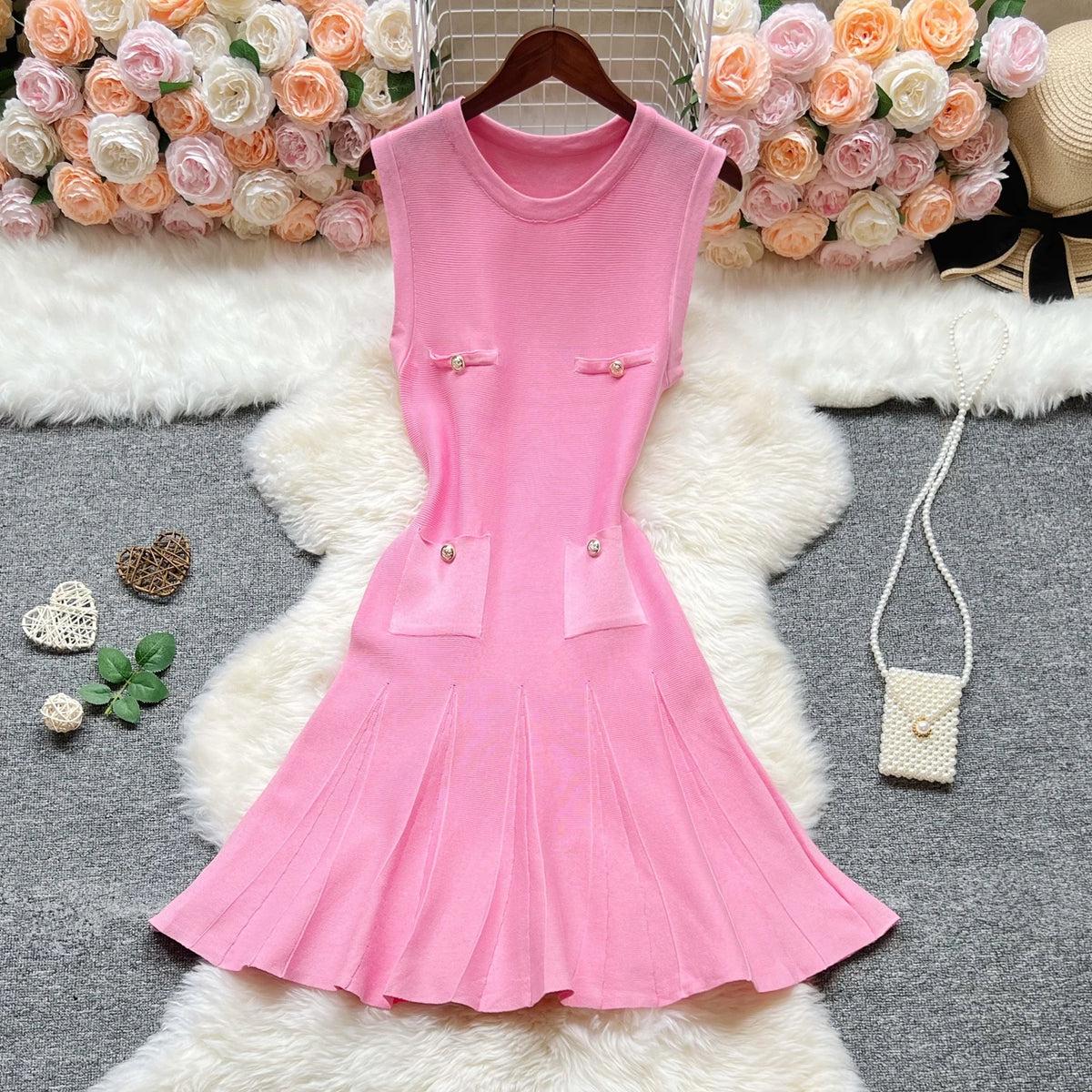 Slim Waist Pleated Knit Short Dress