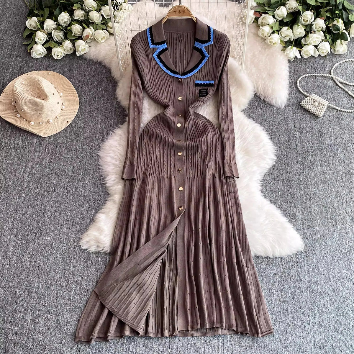Notched Collar Knit A-Line Maxi Dress