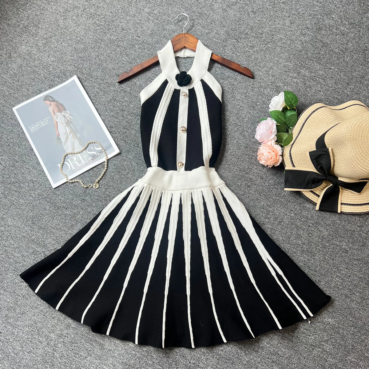 Black And White Halter Pleated Dress