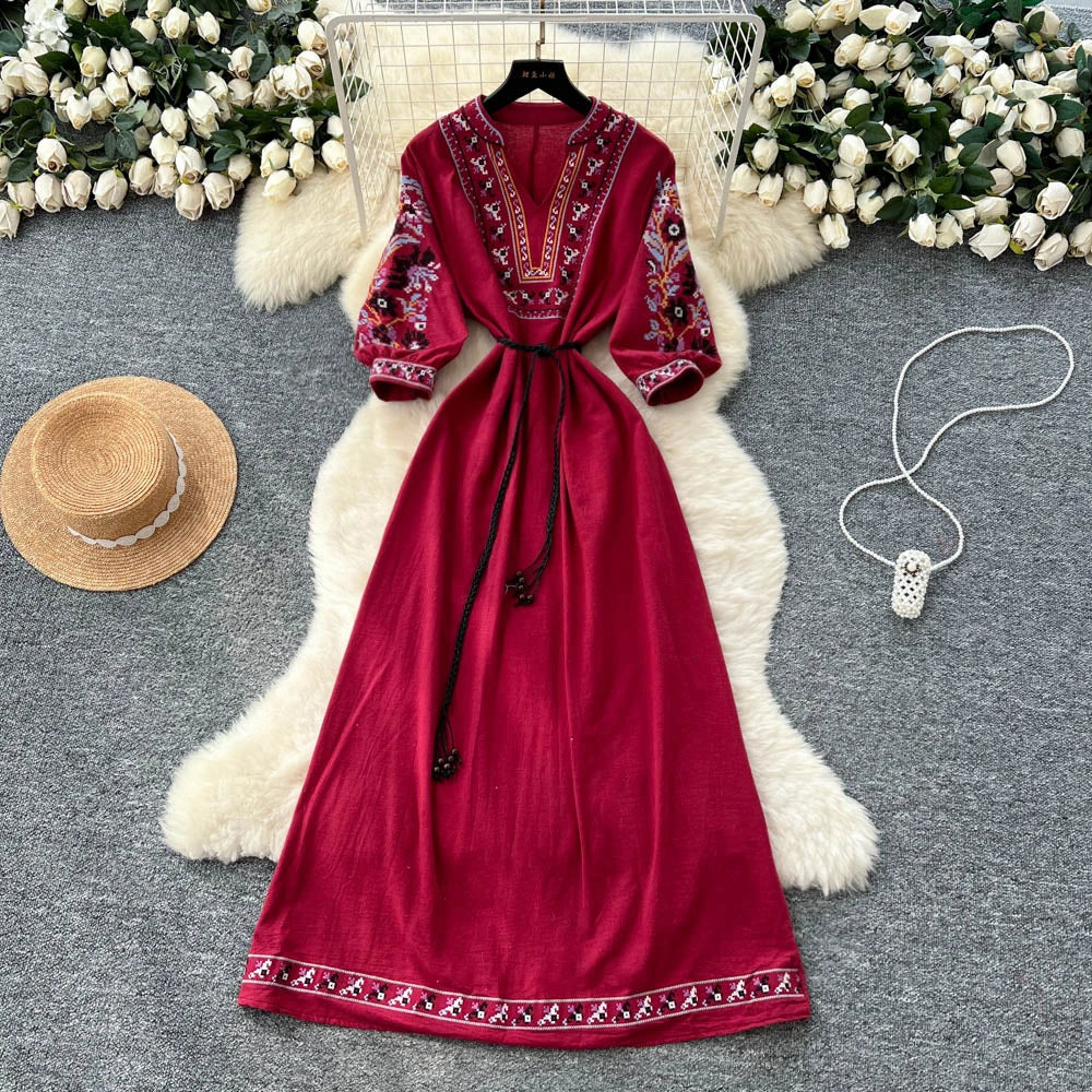 Embroidered Print Bodycon Dress