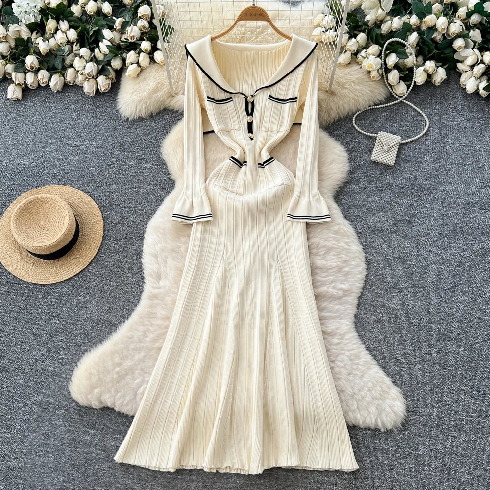 Peter Pan Collar Knit Pocket Dress